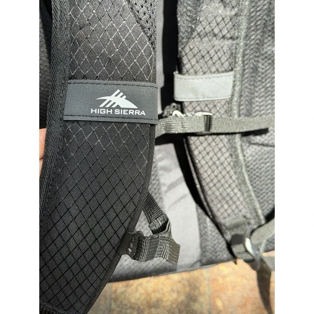 High Sierra Swoop SG Backpack - Black